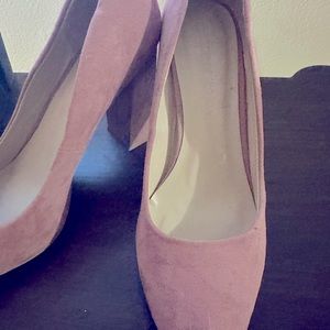 Mauve Heels